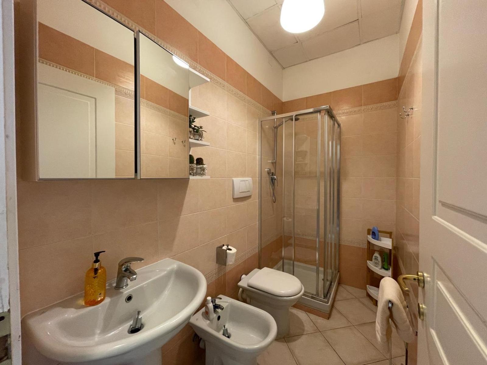 Bilocale House Gaudio 23 - A 1 Minuto Dall'ariston - Wifi Apartment Sanremo